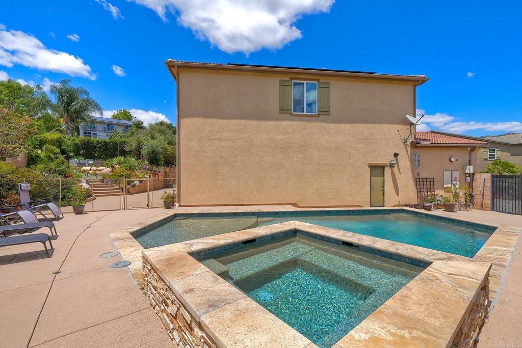 2071 Wagon Wheel Court Property Photo 32