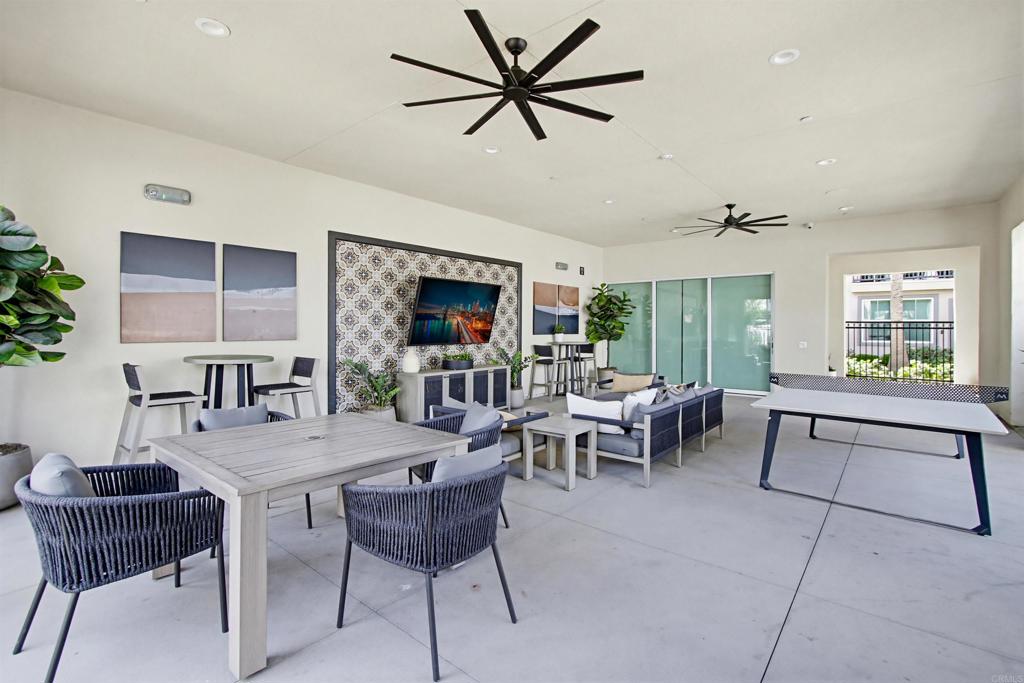 437 Jupiter Property Photo 37