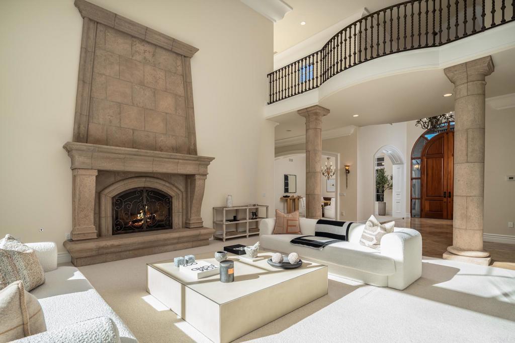 6627 Calle Ponte Bella Property Photo 8