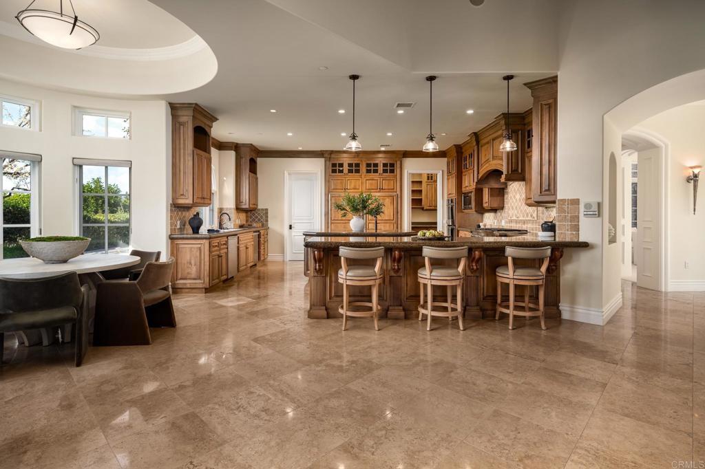 6627 Calle Ponte Bella Property Photo 10