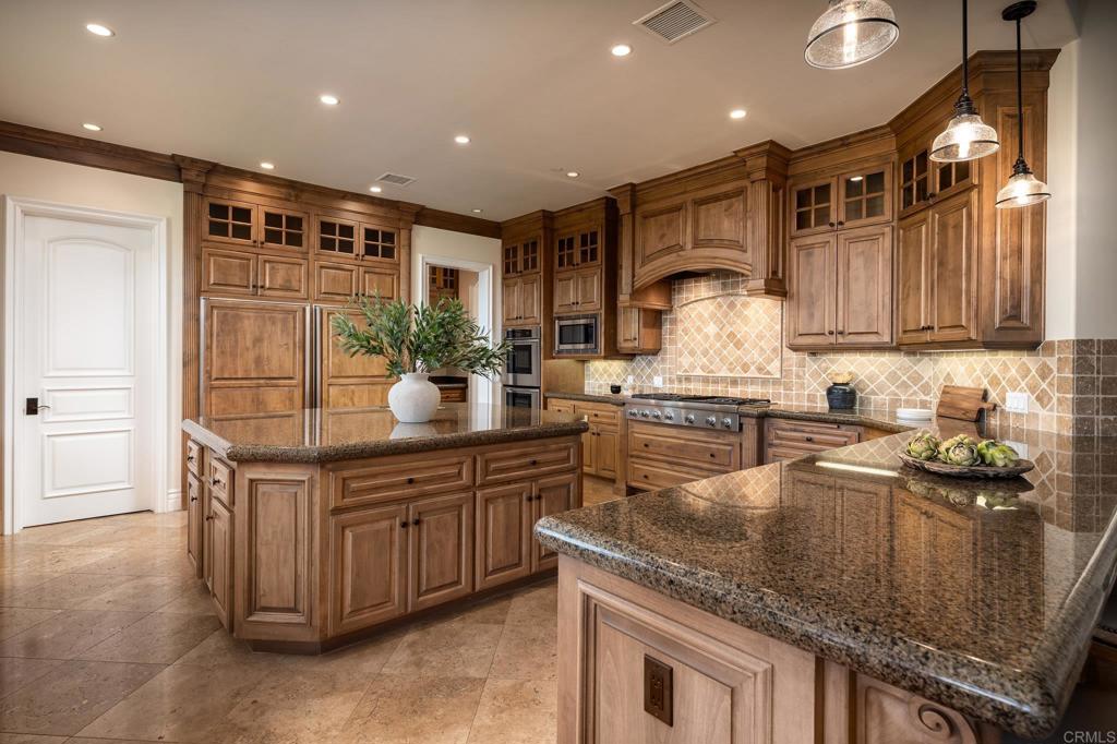 6627 Calle Ponte Bella Property Photo 12