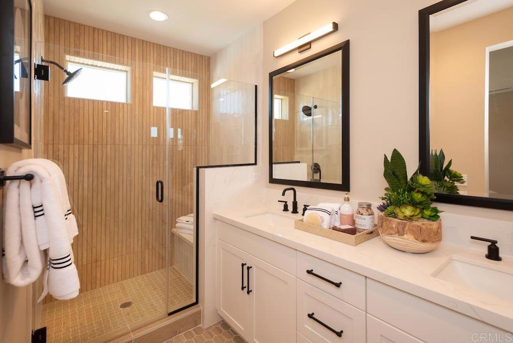 14703 Sierra Way Property Photo 9