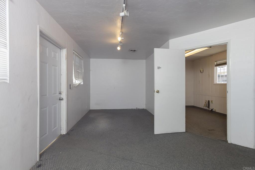 3128 El Cajon Boulevard Property Photo 9