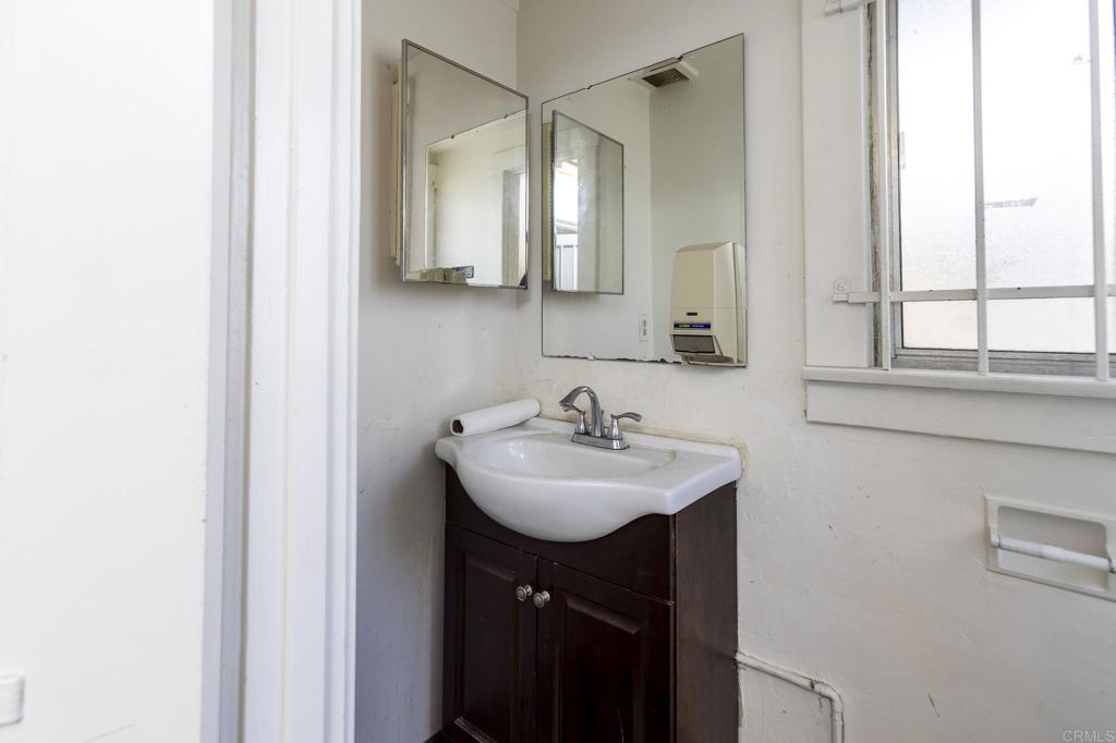 3128 El Cajon Boulevard Property Photo 11