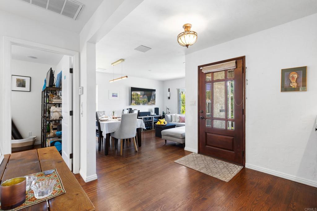 2427 Commonwealth Avenue Property Photo 6