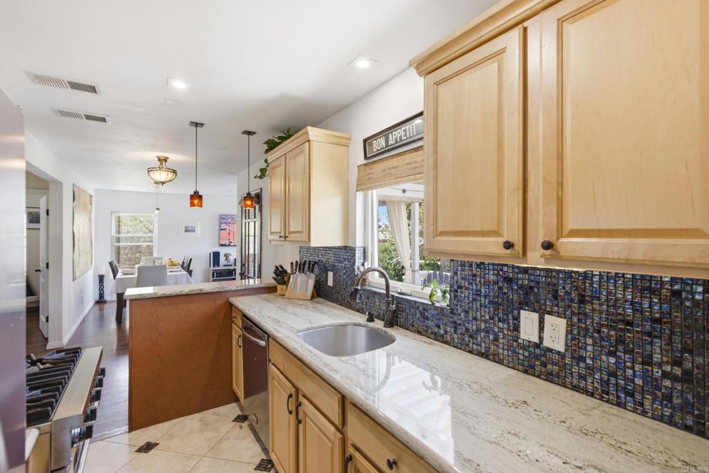2427 Commonwealth Avenue Property Photo 10