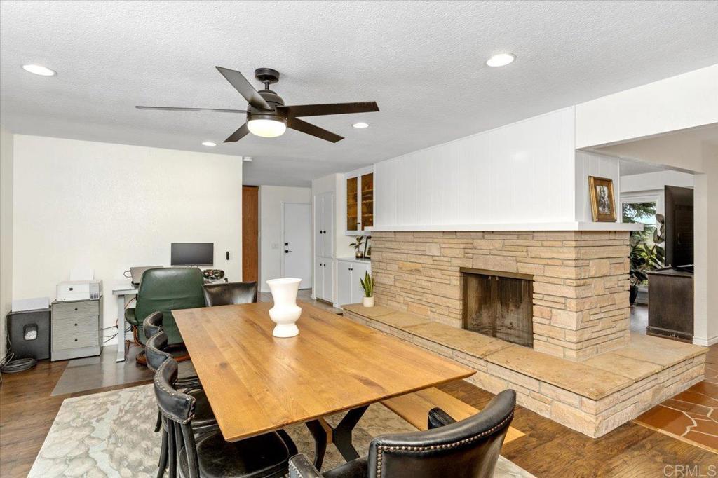 1248 Alta Vista Drive Property Photo 8