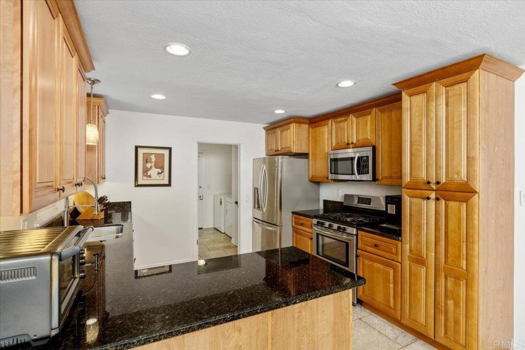 1248 Alta Vista Drive Property Photo 14