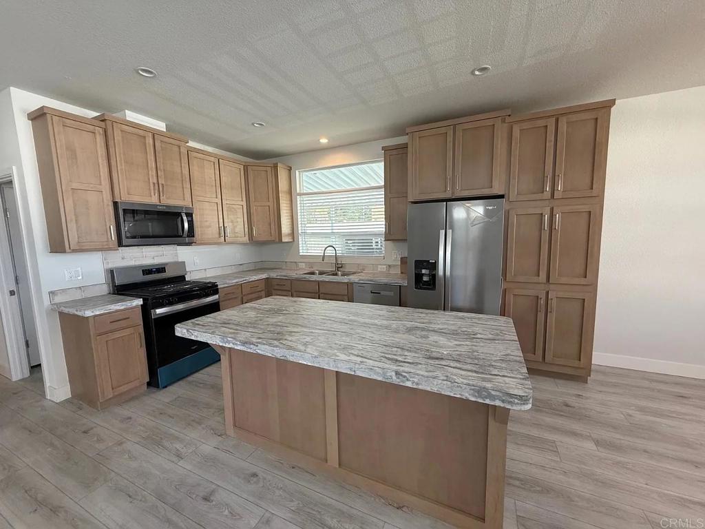 1499 Old Mountain Avenue 6 Property Photo 2