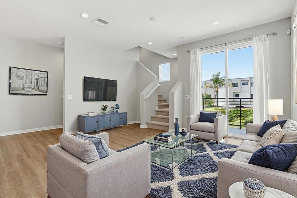 307 West Street 101 Property Photo 6