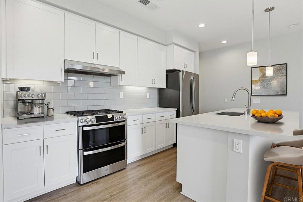 307 West Street 101 Property Photo 7