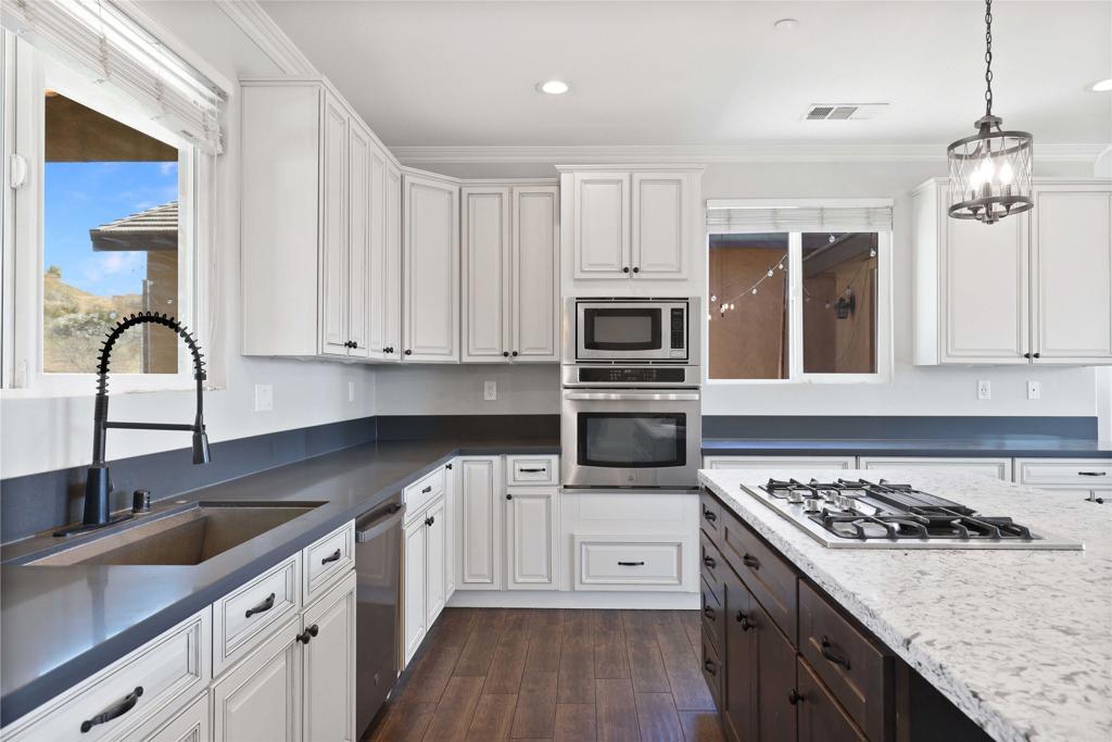 33577 Daily Rd Property Photo 10