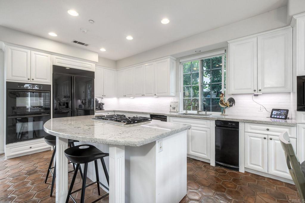 688 Cypress Hills Drive Property Photo 9