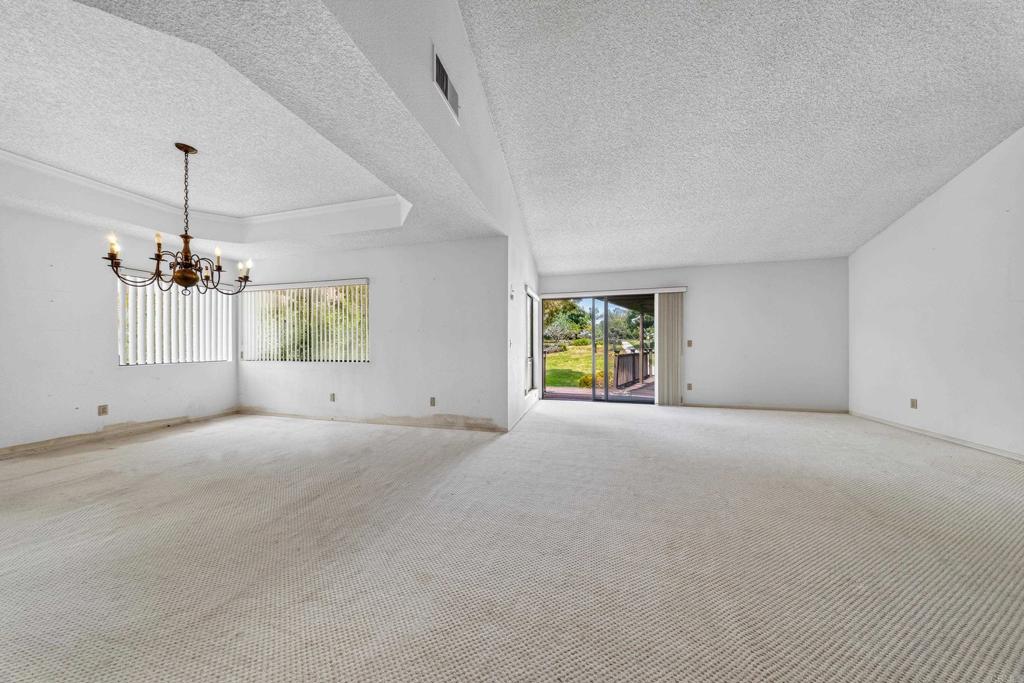 245 Loma Corta Drive Property Photo 19