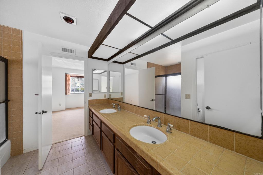 245 Loma Corta Drive Property Photo 43