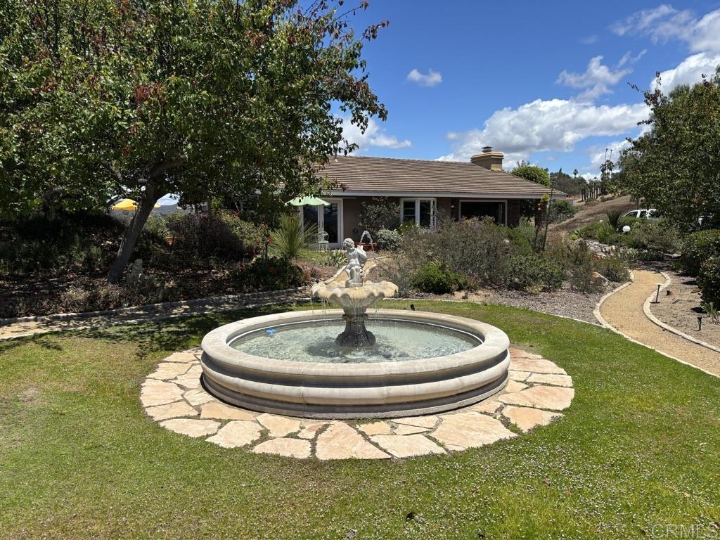 1825 Kent Place Property Photo 8