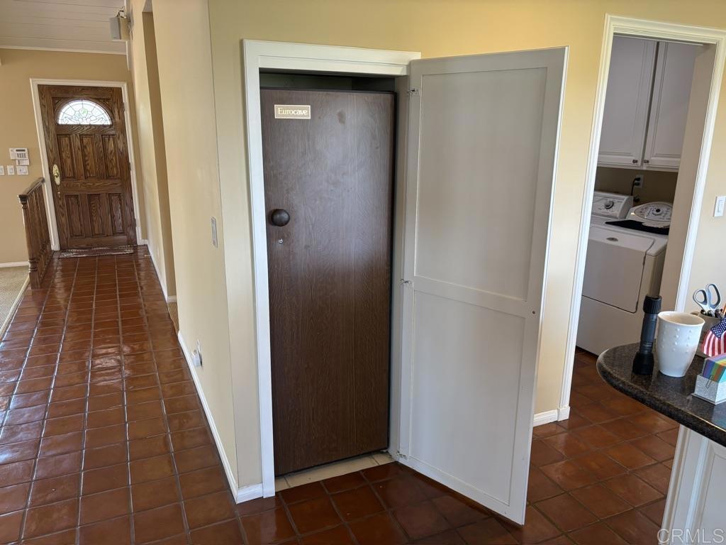 1825 Kent Place Property Photo 34