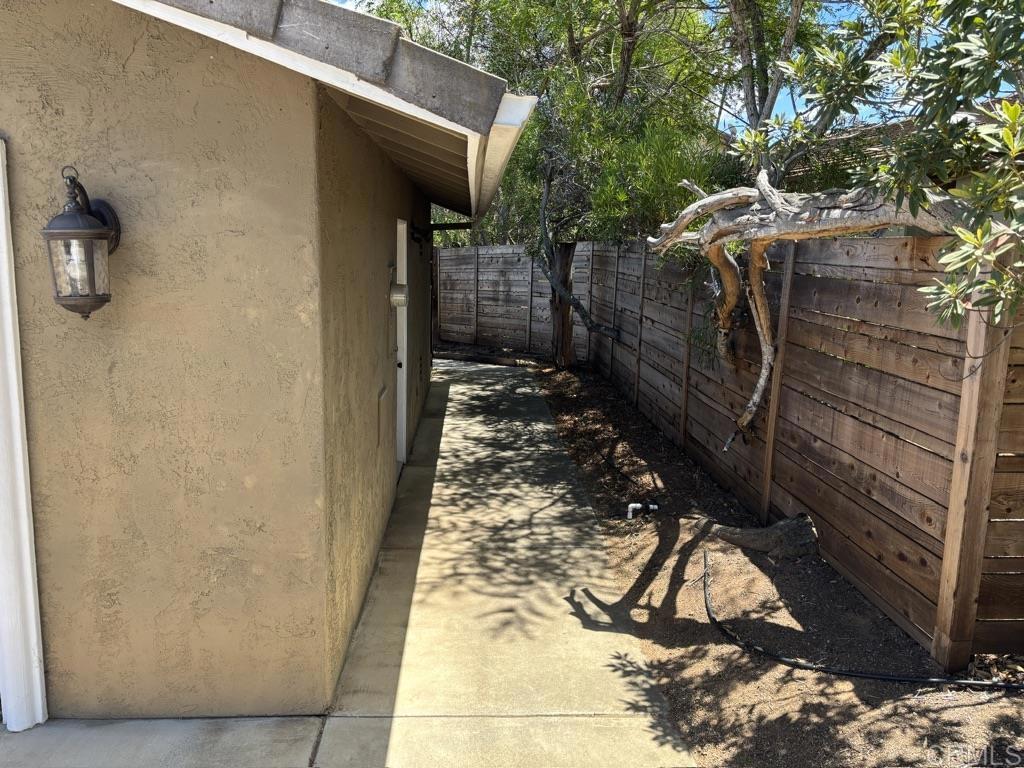 1825 Kent Place Property Photo 37