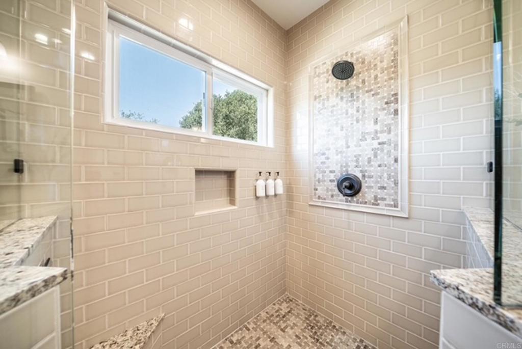 27636 Mountain Meadow Road Property Photo 17