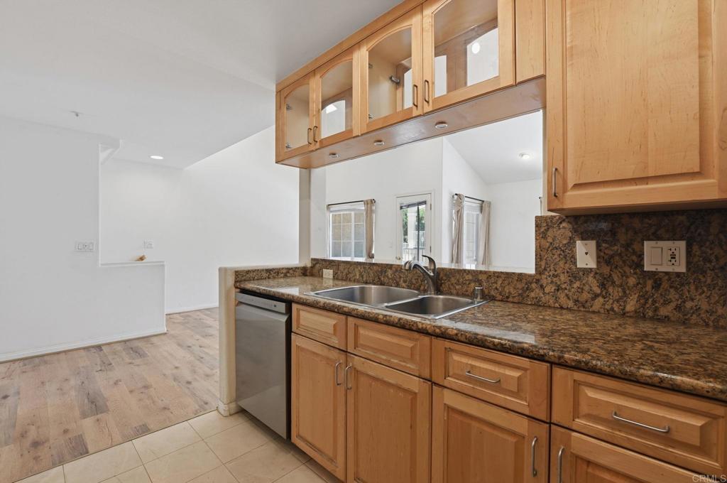 7548 Romeria Street Property Photo 23