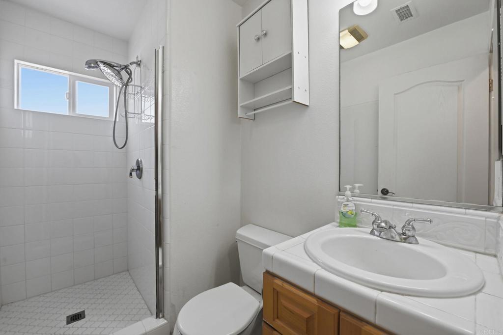 7548 Romeria Street Property Photo 33