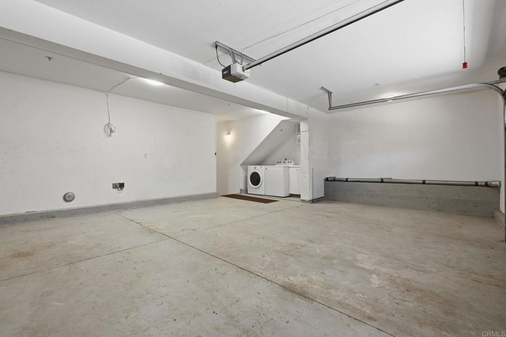 7548 Romeria Street Property Photo 48
