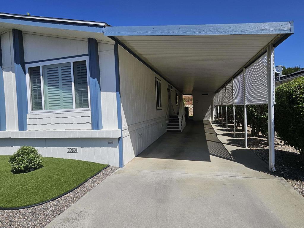 8975 Lawrence Welk Drive 366 Property Photo 4