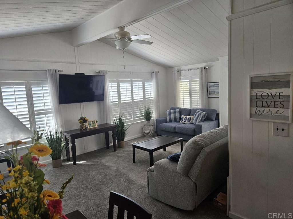8975 Lawrence Welk Drive 366 Property Photo 12