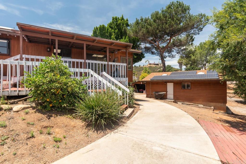 2941 Pioneer Way Property Photo 40