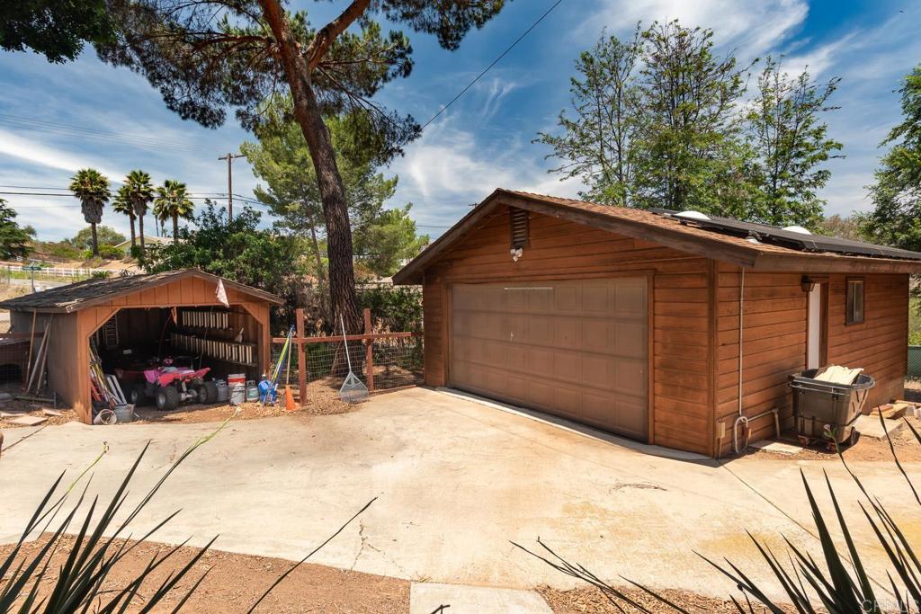 2941 Pioneer Way Property Photo 46