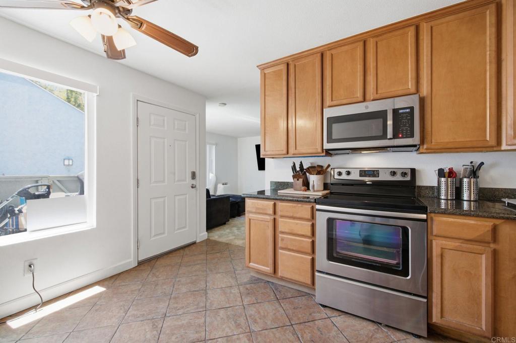 6333 College Grove Way 8111 Property Photo 4