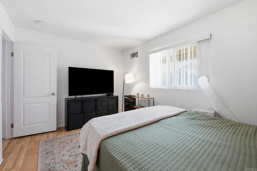 6333 College Grove Way 8111 Property Photo 14