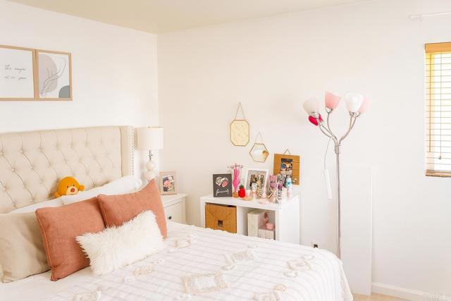 540 65th Property Photo 12