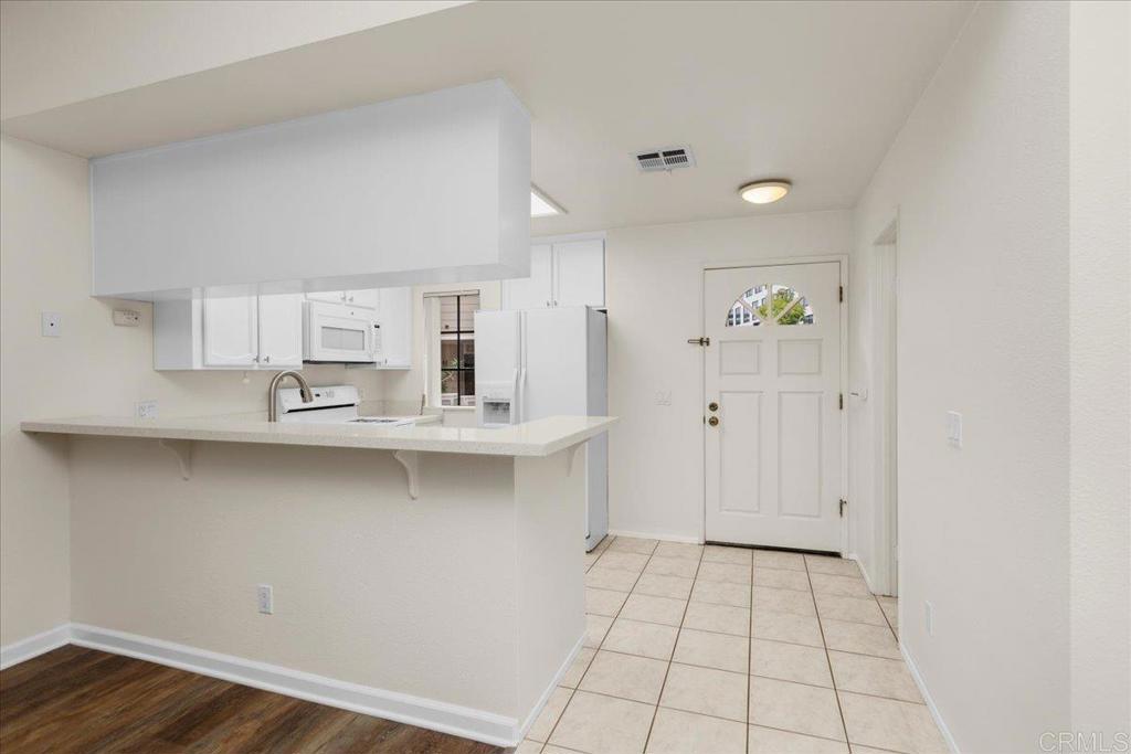 4639 Executive Drive 55 Property Photo 6