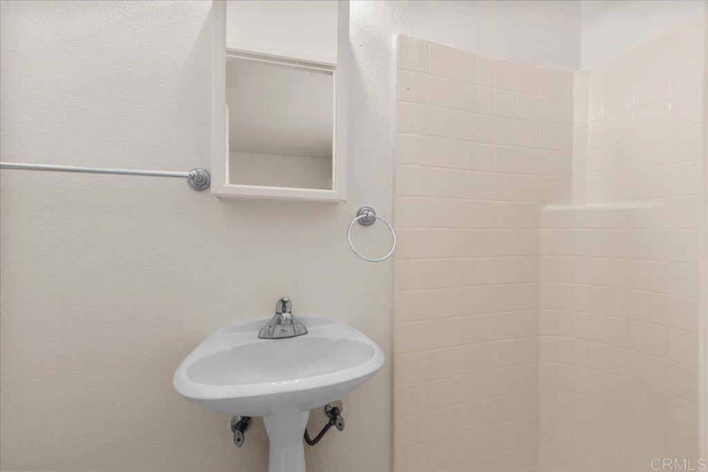 4639 Executive Drive 55 Property Photo 27