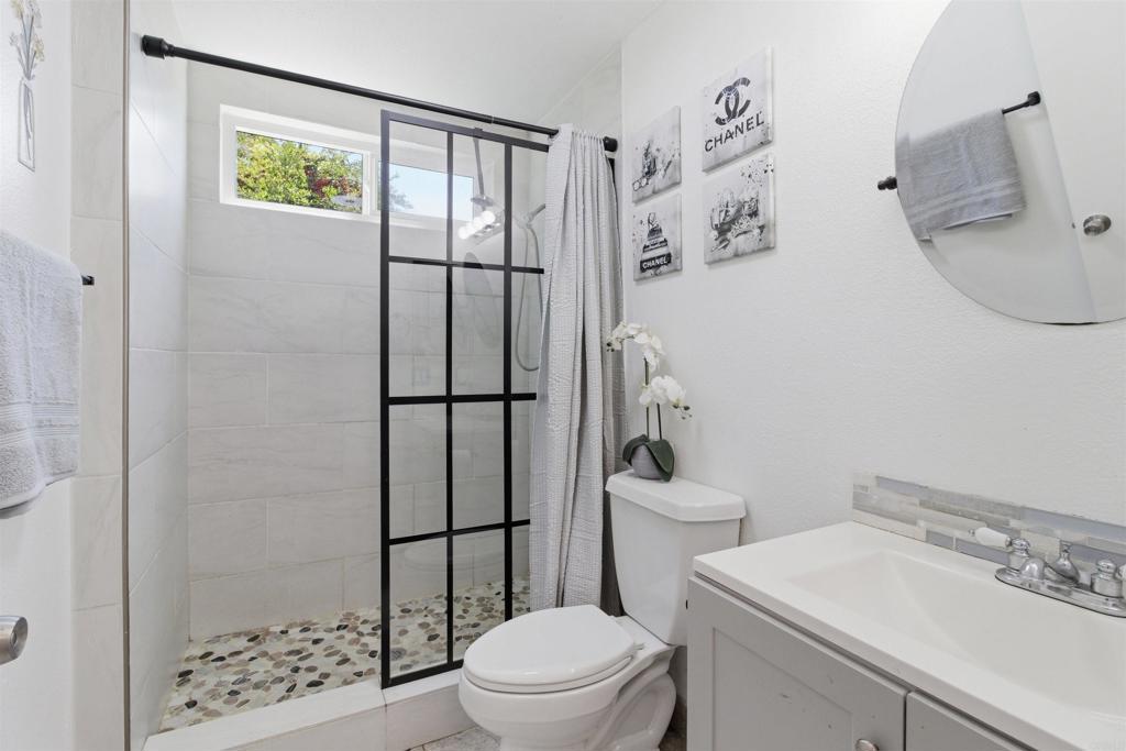 3427 Capalina Road 22 Property Photo 6