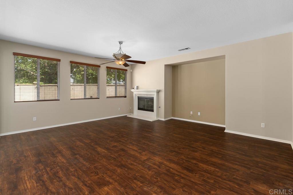 35621 Hawkeye Street Property Photo 16