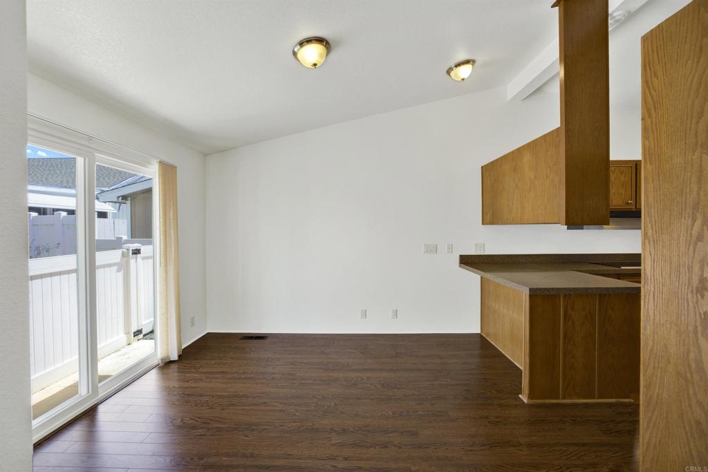 4468 Topaz Ln Property Photo 14