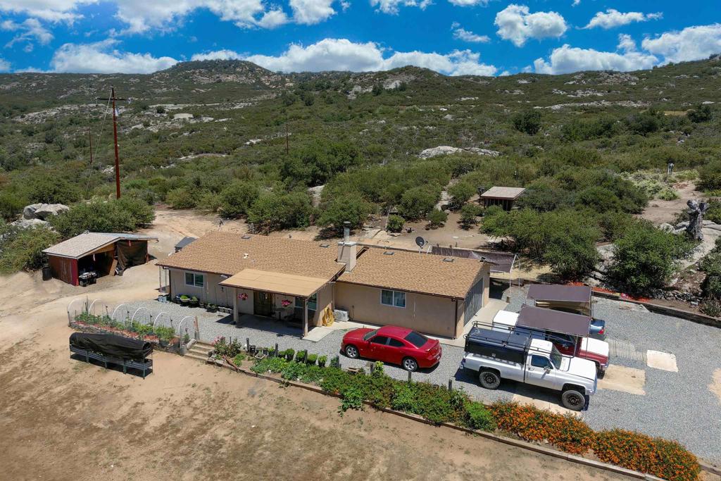 27824 Golden Eagle Road Property Photo 7