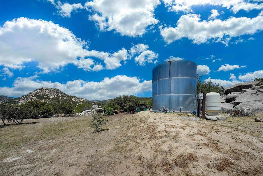 27824 Golden Eagle Road Property Photo 29
