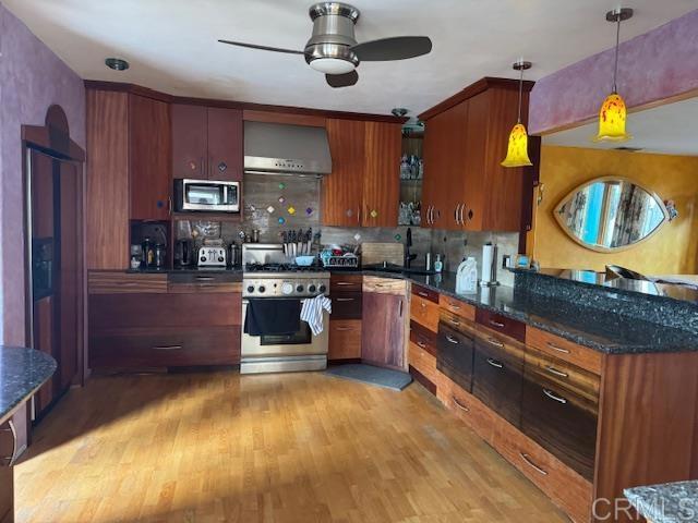 347 Glenmont Property Photo 1