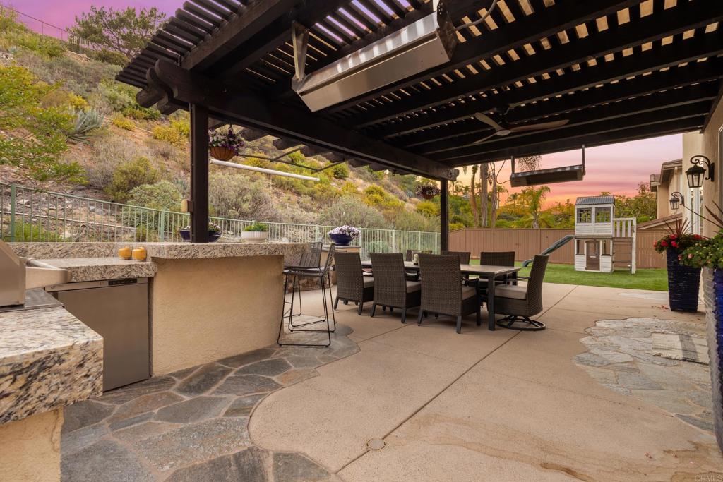 2146 Coast Avenue Property Photo 49