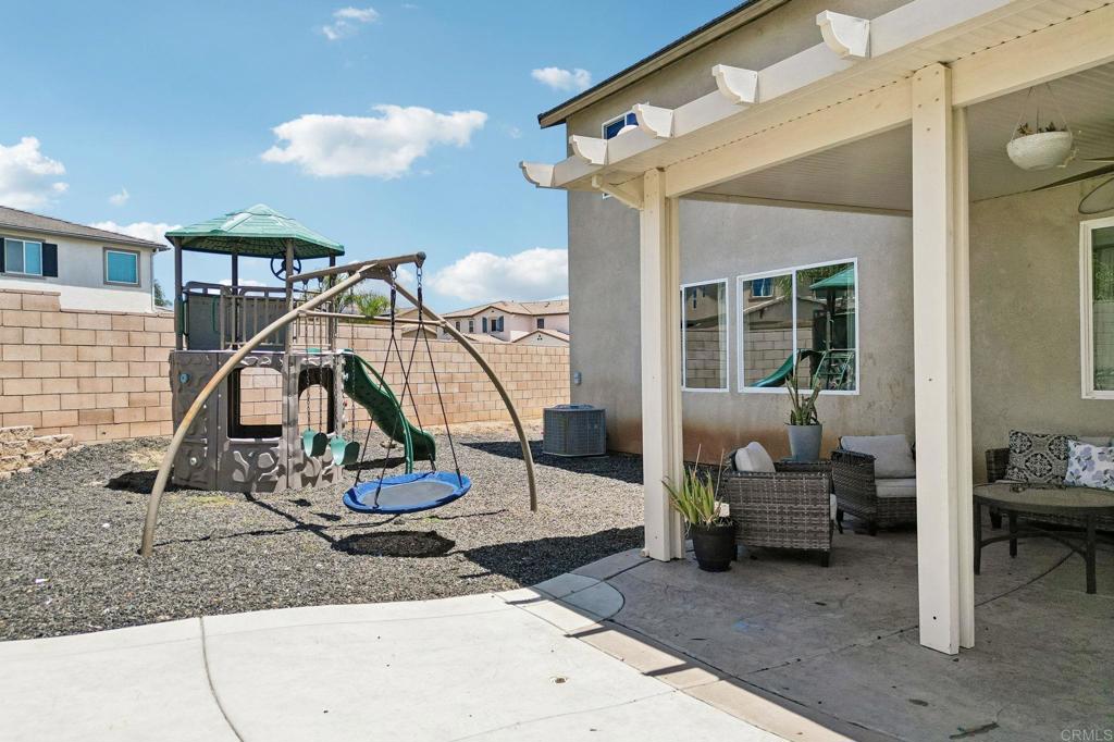 34967 Lava Tree Lane Property Photo 14