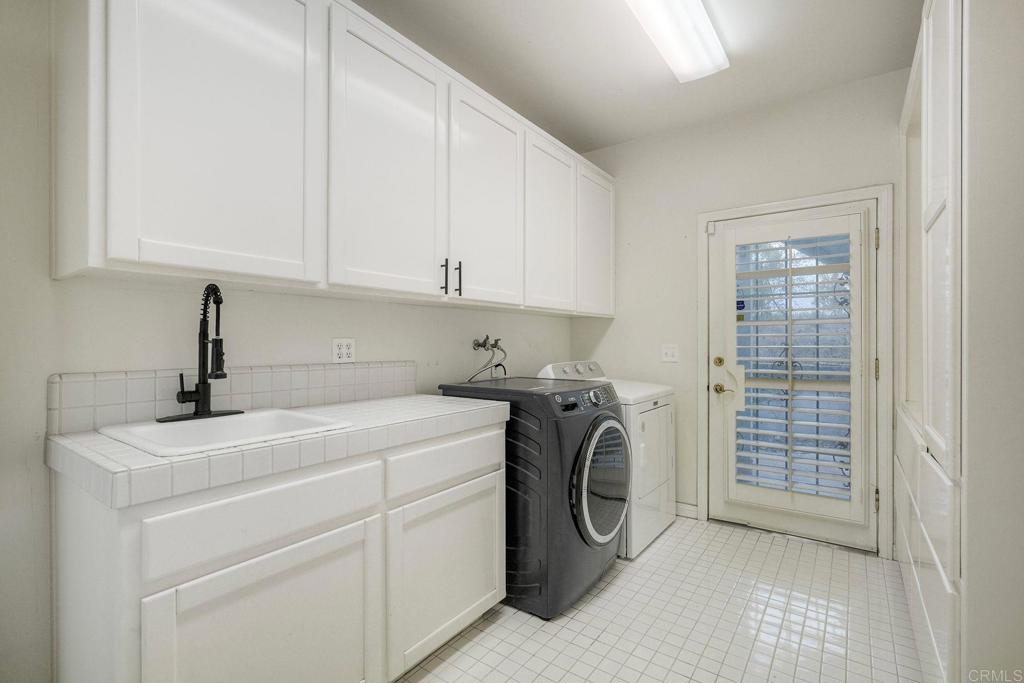 2039 E Mission Road Property Photo 32
