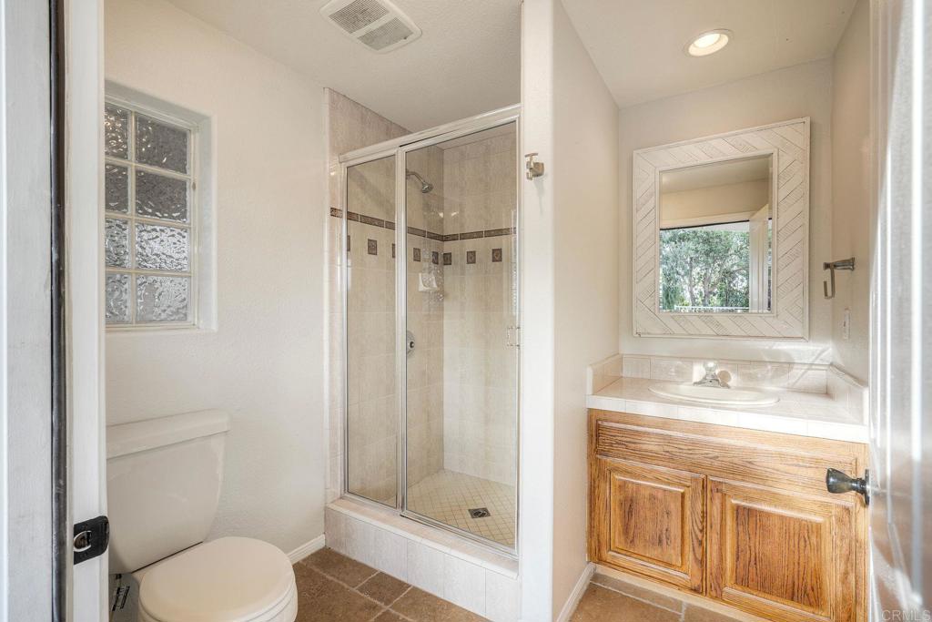2039 E Mission Road Property Photo 36