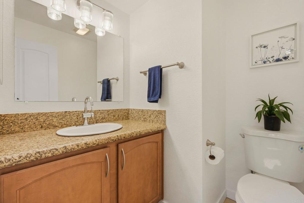 4465 Home Ave 1 Property Photo 24