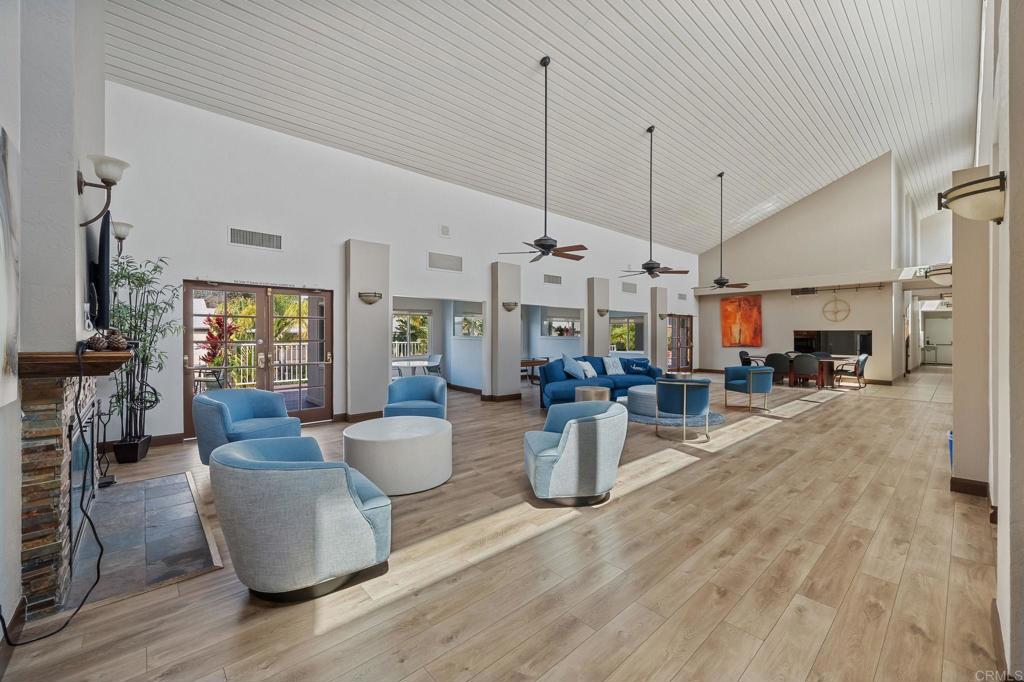 8548 Via Mallorca E Property Photo 33