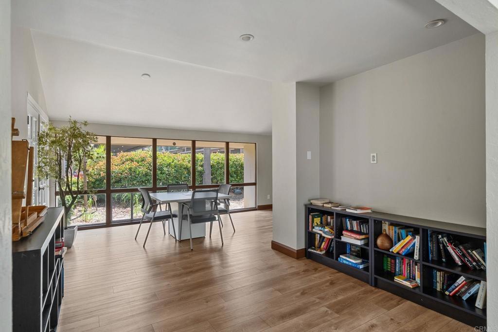 8548 Via Mallorca E Property Photo 34