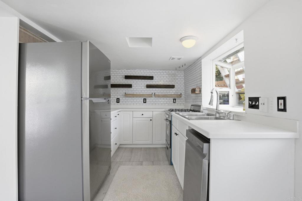 170 Diana Street Property Photo 13