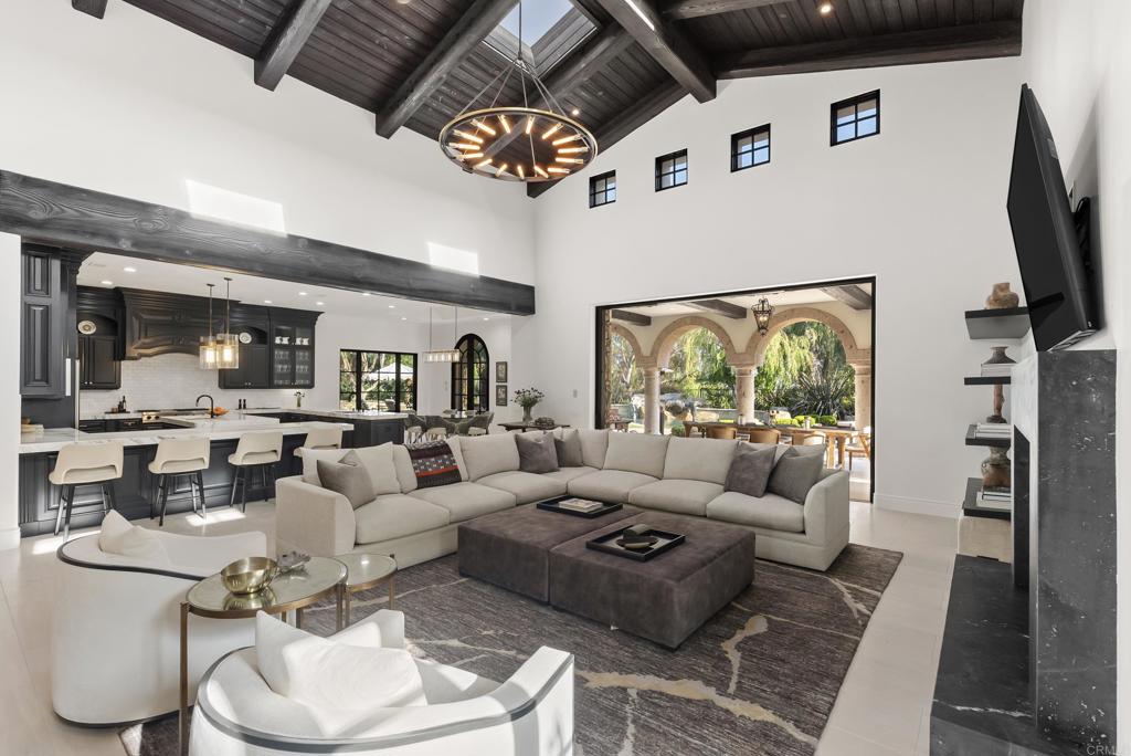 6749 Calle Ponte Bella Property Photo 4